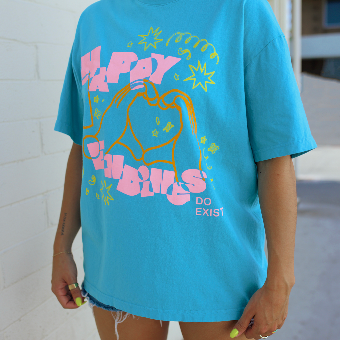 Happy Endings Do Exist - Tee